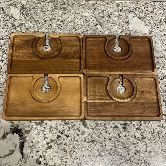 Like New 4 Acacia Wine Trays 🍷 - Picture 5 of 5
